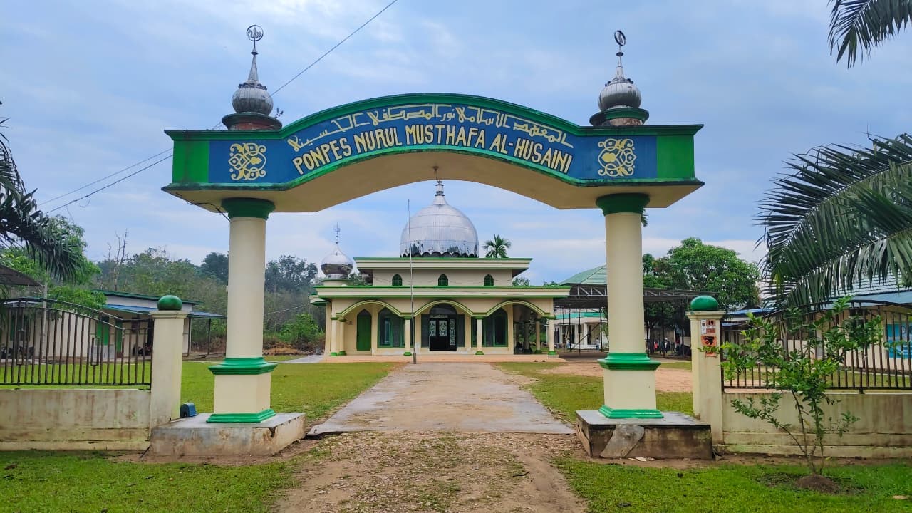 PP Nurul Musthafa Al-Husaini Samarinda