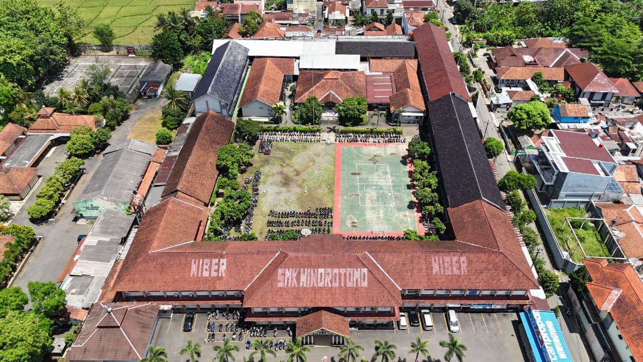 Dari Manual ke Digital: Kisah SMK Wiworotomo Modernisasi Pembayaran Sekolah